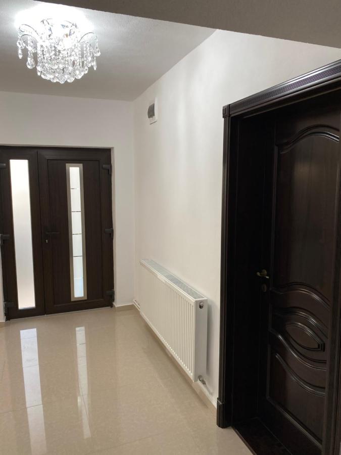 Casa Casy Villa Oradea Eksteriør bilde